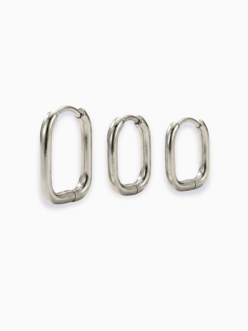 Silbernes Phillipa Creolen-Set aus Edelstahl – drei minimalistische rechteckige Hoops in kühlem Hochglanz-Finish.