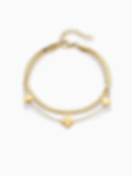 Zweireihiges Miarel Armband in Gold aus Edelstahl mit Herz- und Kleeblatt-Anhängern auf weißem Hintergrund.