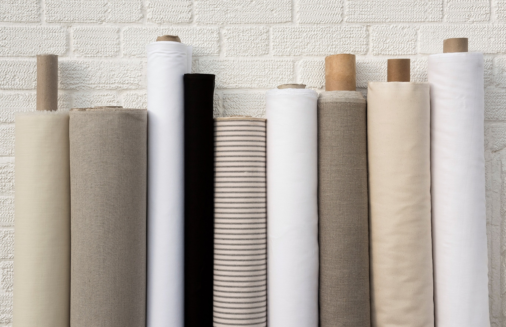 www.wolfintextiles.co.uk