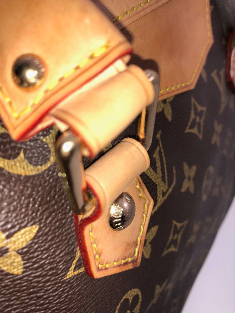 Thumbnail: Pre-owned Louis Vuitton Handbag. Good condition