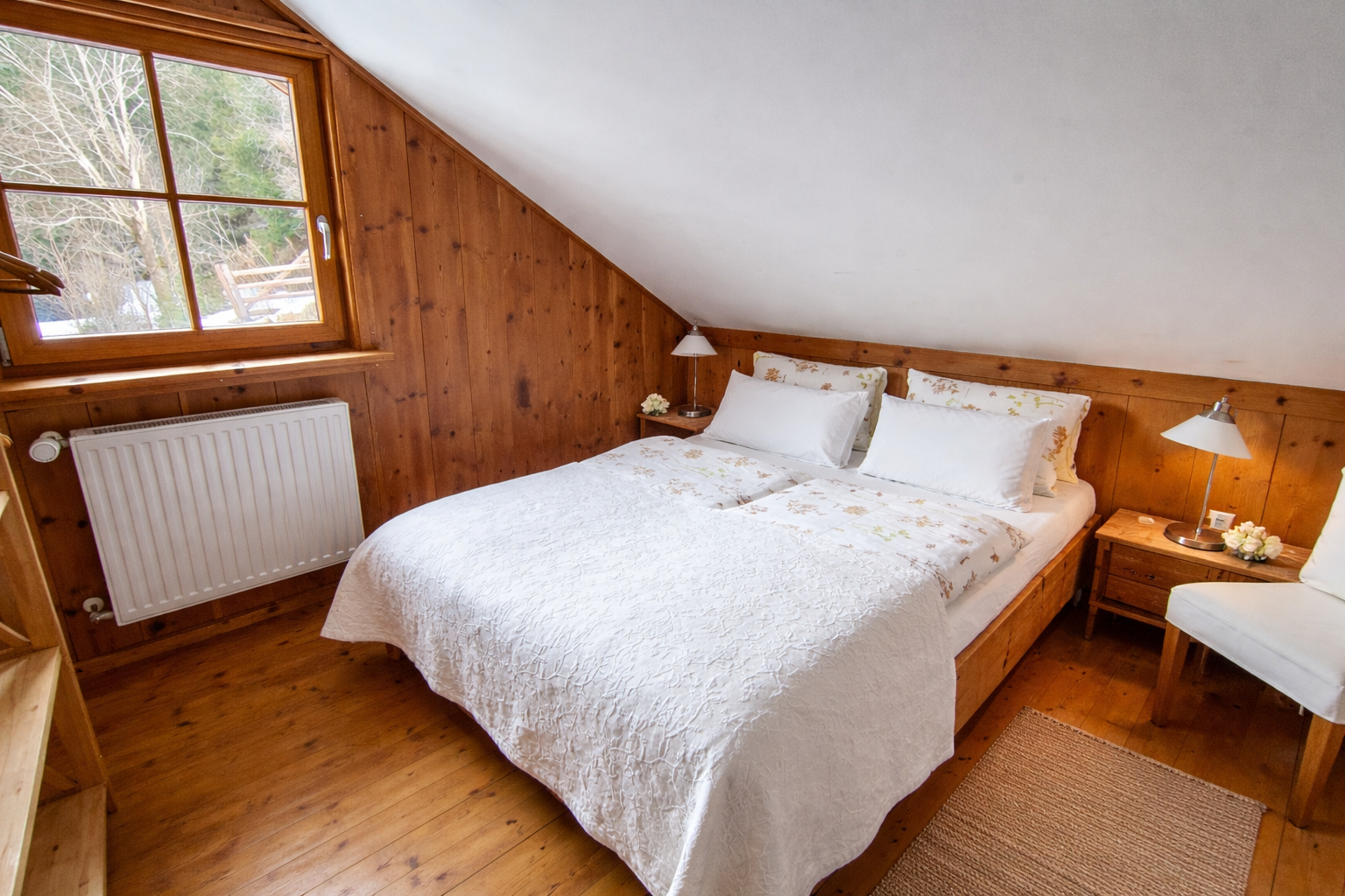 Bedroom · Zirben Chalet