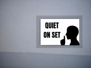 Dulið einelti og þöggun í listum