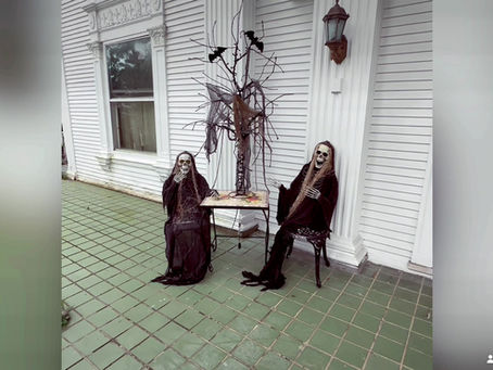 Knox Mansion Halloween Transformation - Day 1