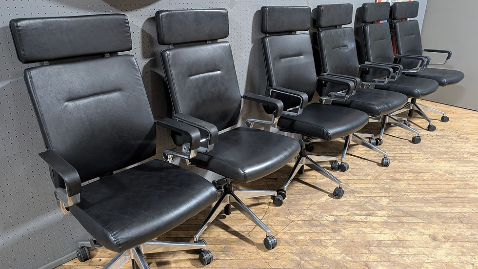 #604. Allseating Chairs