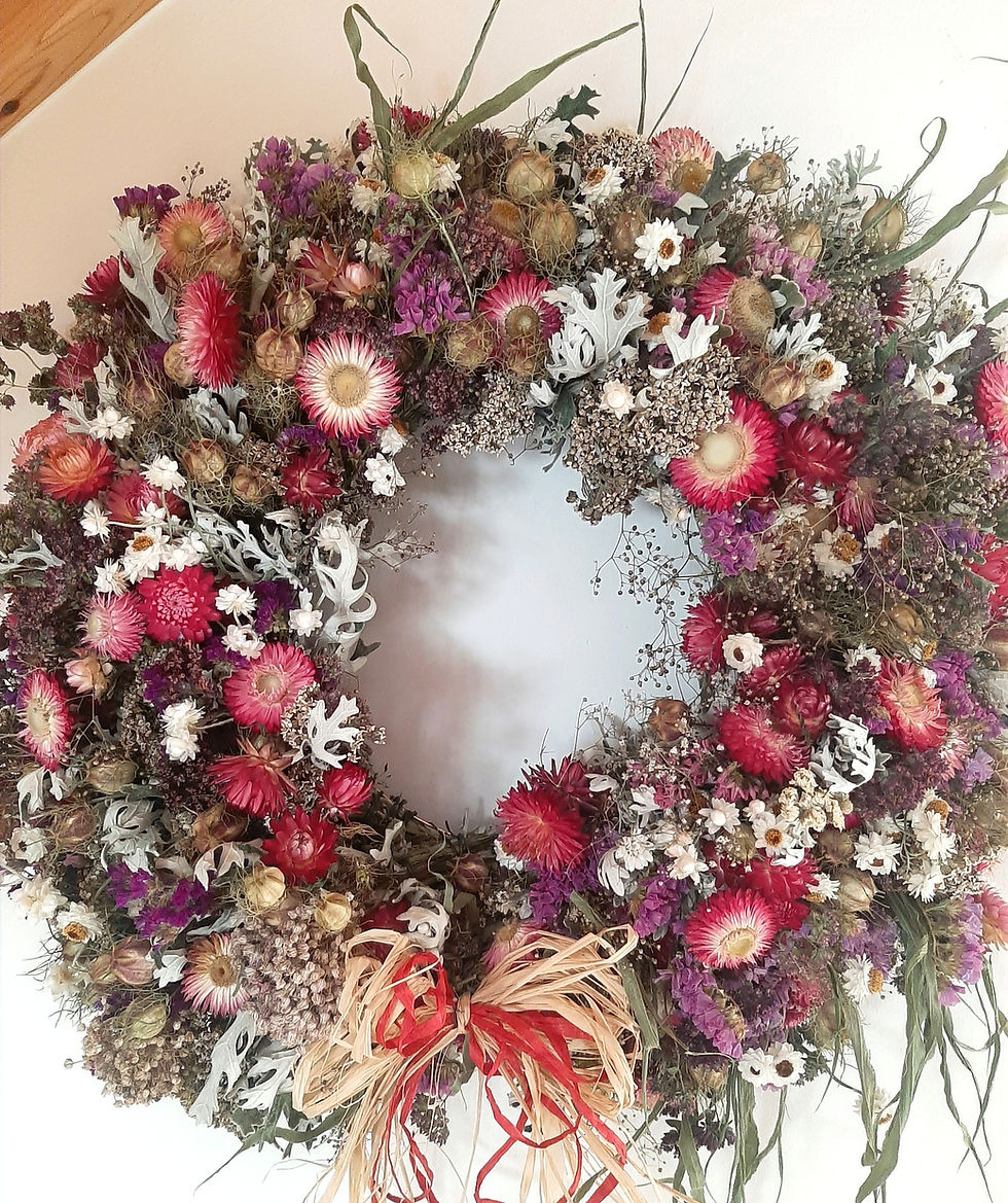 Christmas Large mixed dried flowers and foliage wreath
