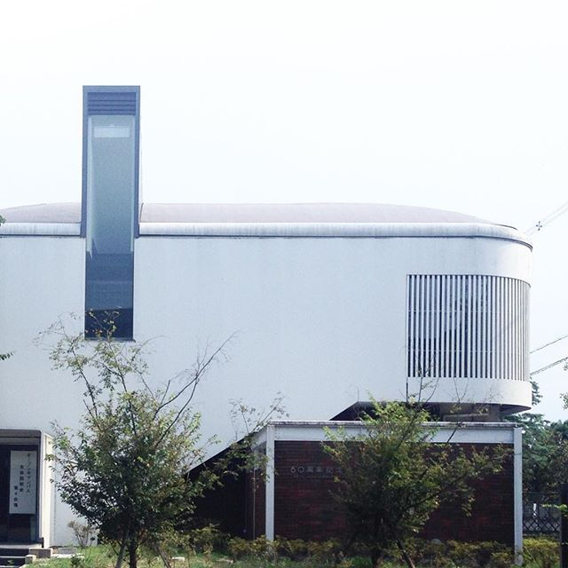 京都工芸繊維大学60周年記念館