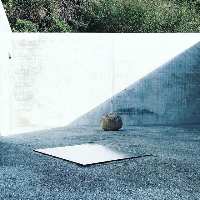 李禹煥美術館