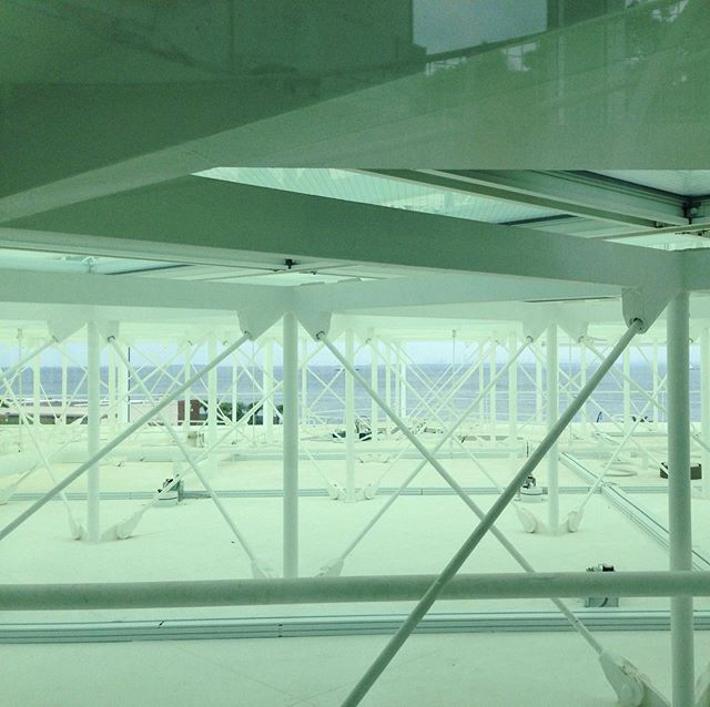 横須賀美術館