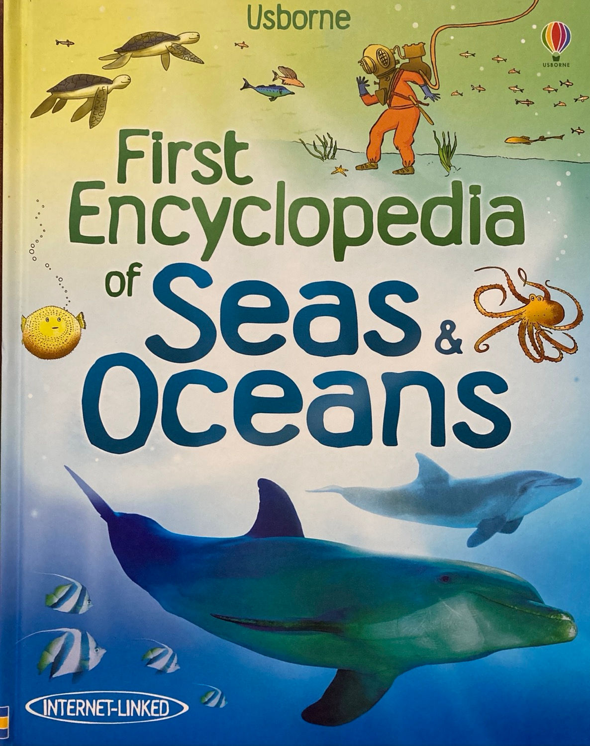 First Encyclopedia of Seas and Oceans 