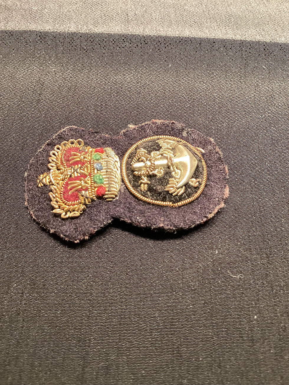 Thumbnail: Royal Navy Petty Officer’s Cap Badge 1940’s King’s Crown Design Embroidered
