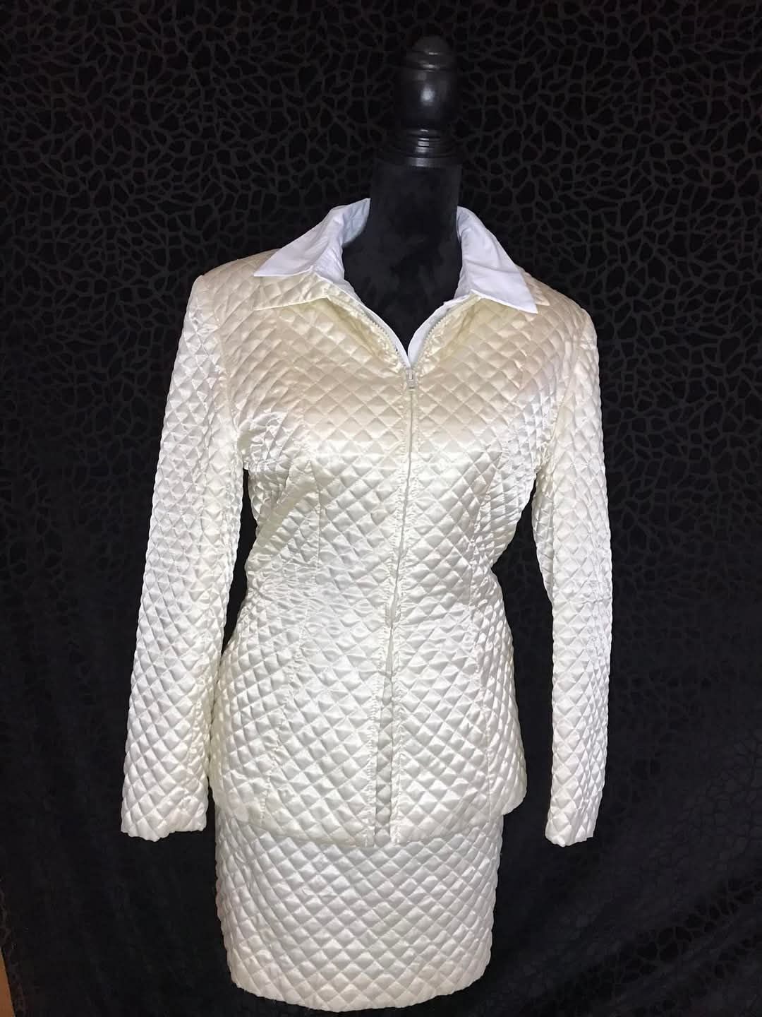 VINTAGE Two Piece Caviar Set (Size 12)