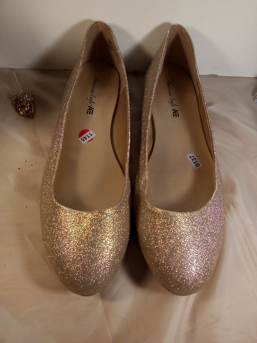 Thumbnail: American Eagle Golden Shimmer   Walking Flat Shoes(Size 13W)
