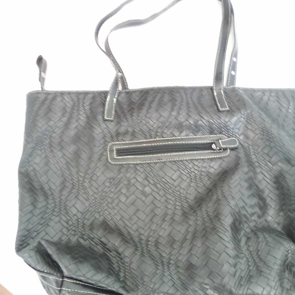 Thumbnail: Ellen Tracy Designer Black Shoulder Logo Bag