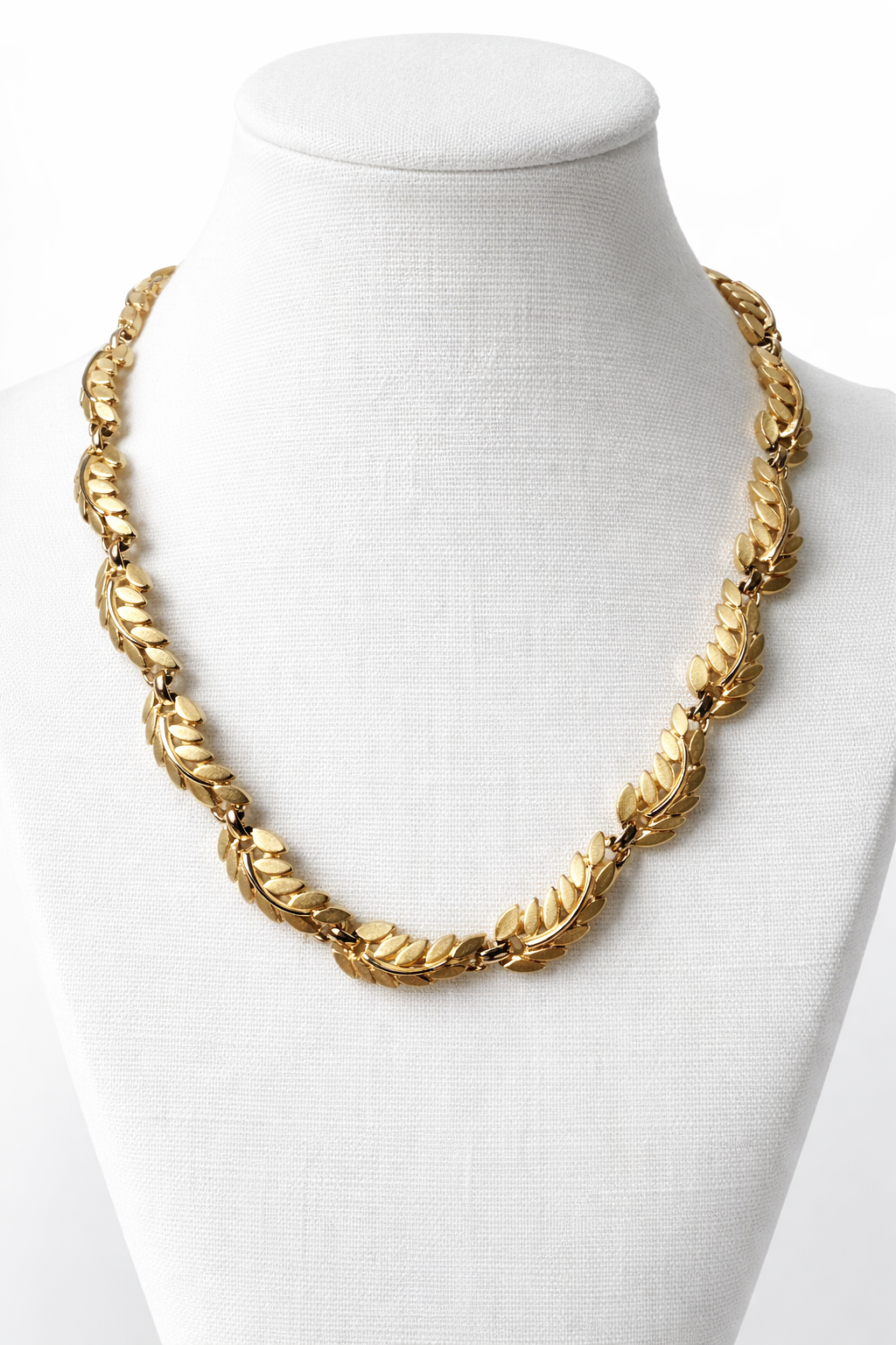 Pre-loved Vintage Trifari Leaf Necklace