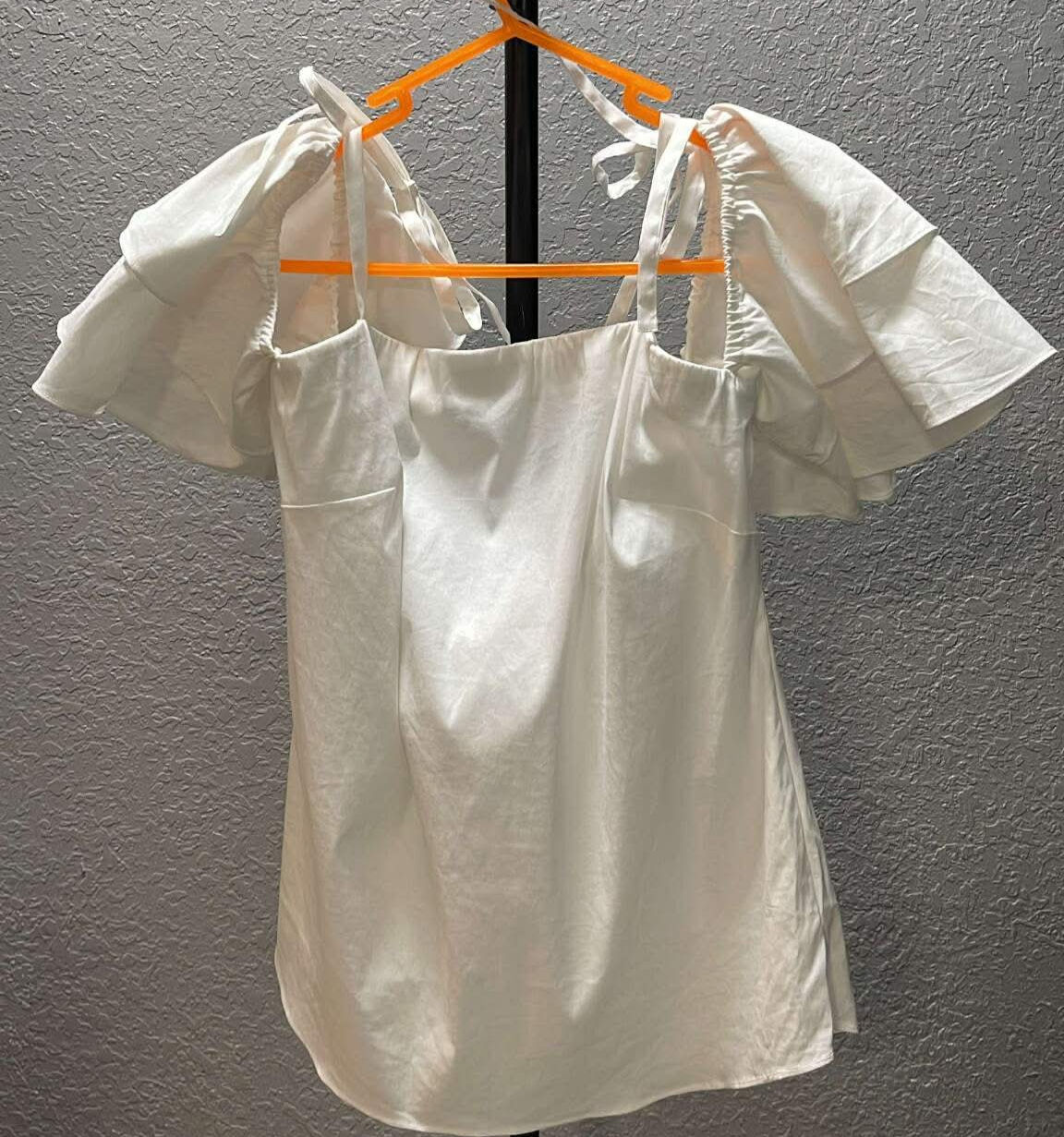 BLACK HOUSE WHITE MARKET White Blouse (Size Medium)