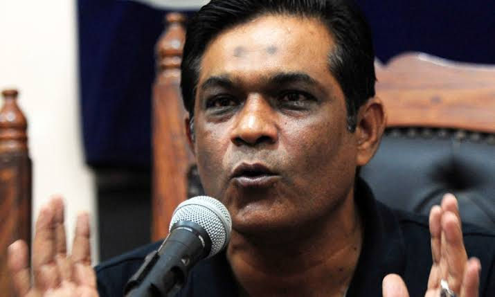 Rashid Latif apology over surrogate advertising and Rizwan remark