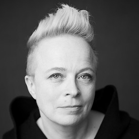 Headshot Christina.jpg