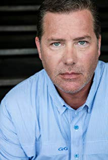 M David Lee