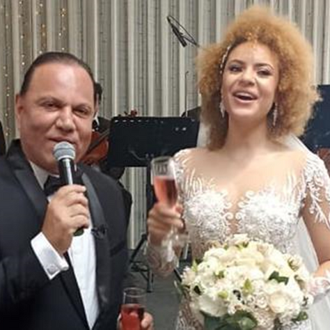 MAURICIO DIEZ CANSECO SE CASA CON LISANDRA LIZAMA