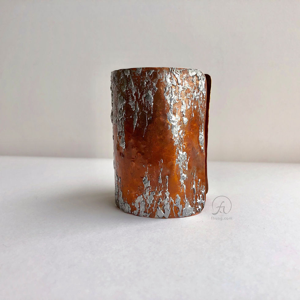Thumbnail: tall cuff 1716