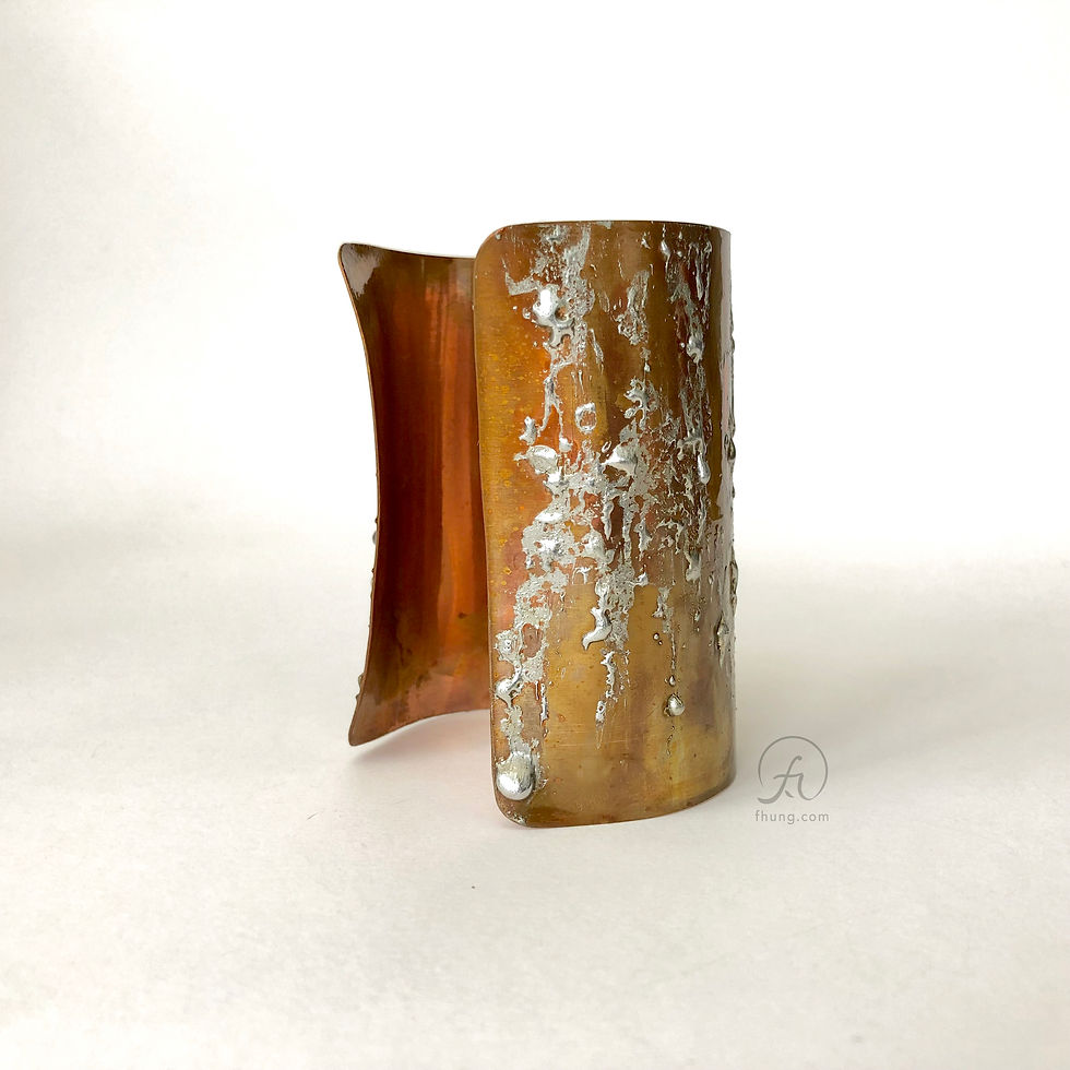 Thumbnail: tall cuff 1814