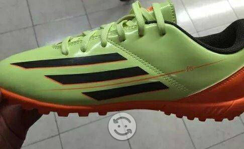 Tenis Adidas F5 Niño Color Verde Flúor