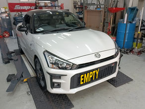 タイヤ交換・レンタルピット