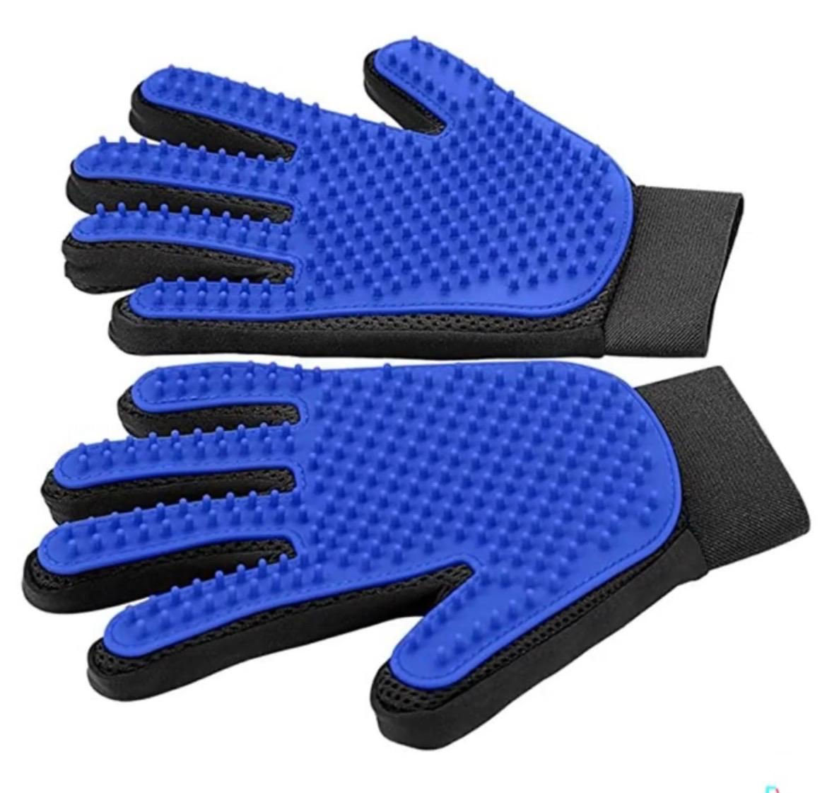 Pet Grooming Gloves – Brushing That Feels Like Petting