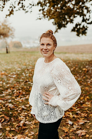Susanne Jakobs, Die Trauscheune Hochzeitsplaung Dekokonzepte Trier Mandern