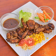 Meal with Rice CHicken and veggies