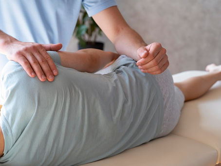 Is Physical Therapy or Chiropractic Better for Sciatica? Experts Weigh In