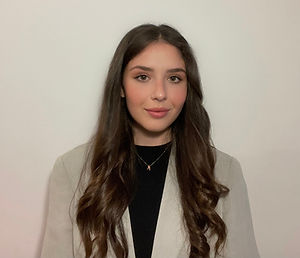 Headshot of Rebecca Arnieri
