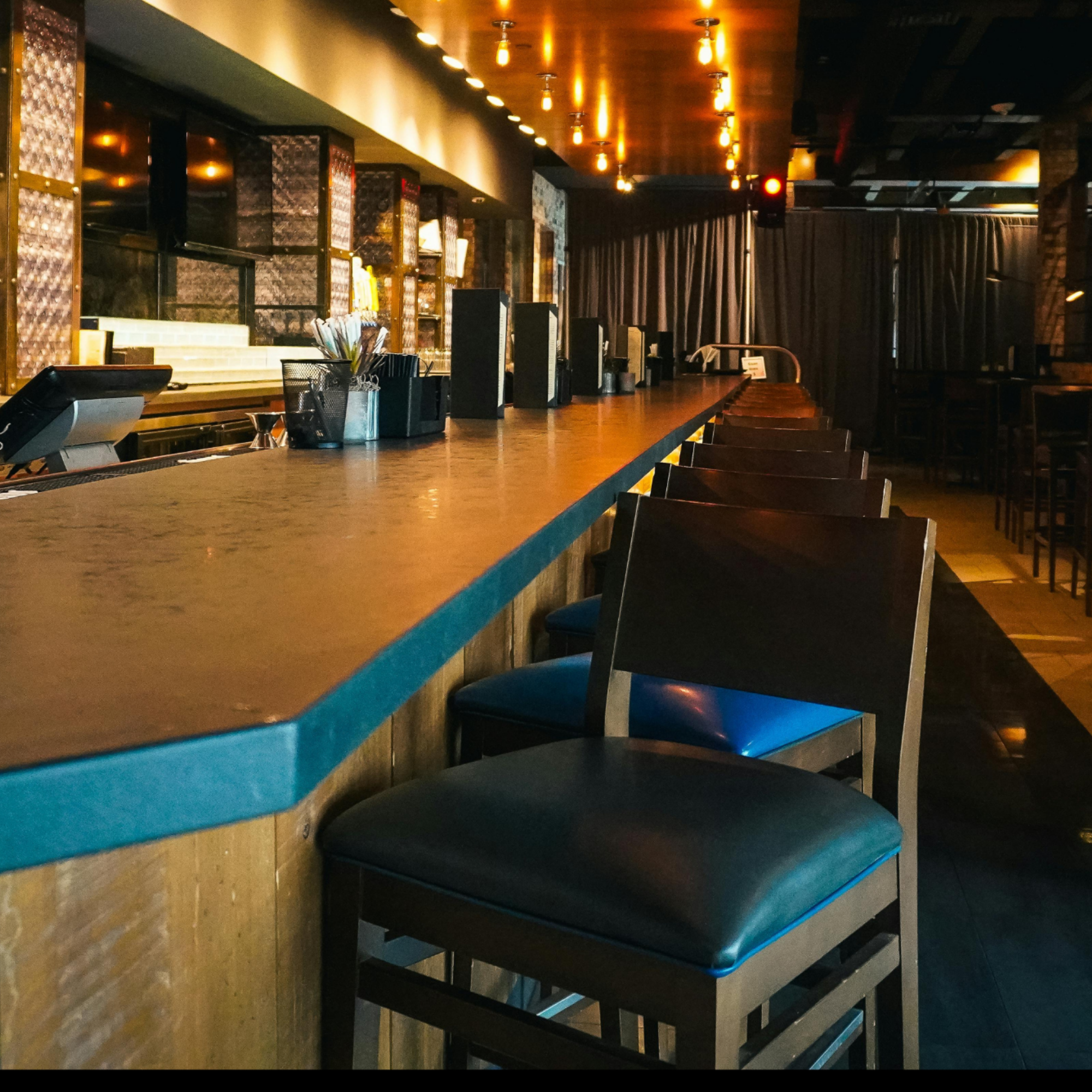 Meet5 Casual Networking at Lynwood Grill and Brewing Concern