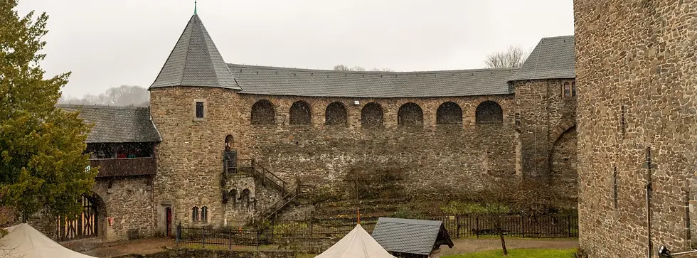Panorama von Solingen. Meet5, der einfachste Weg, um in Solingen neue Freunde zu finden.
