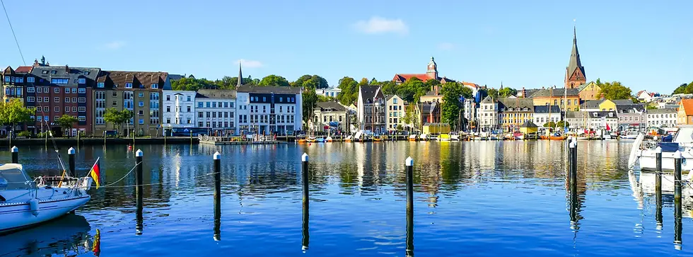 Panorama von Flensburg. Meet5, der einfachste Weg, um in Flensburg neue Freunde zu finden.