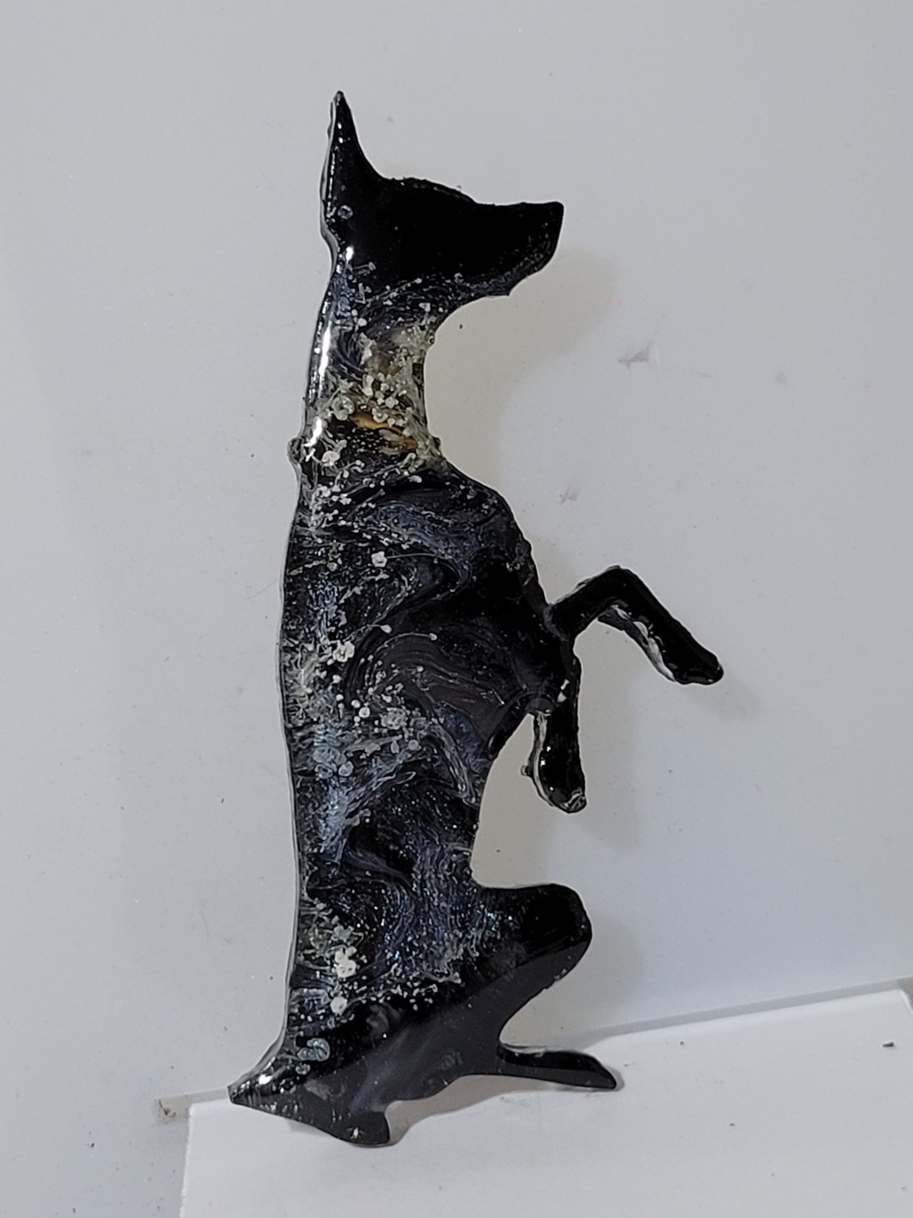 Doberman Sitting Pretty Pin