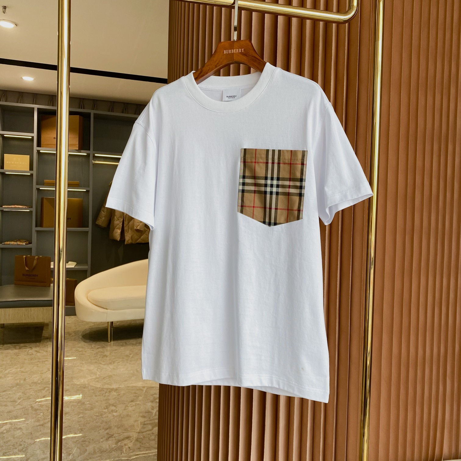 Burberry T-Shirt