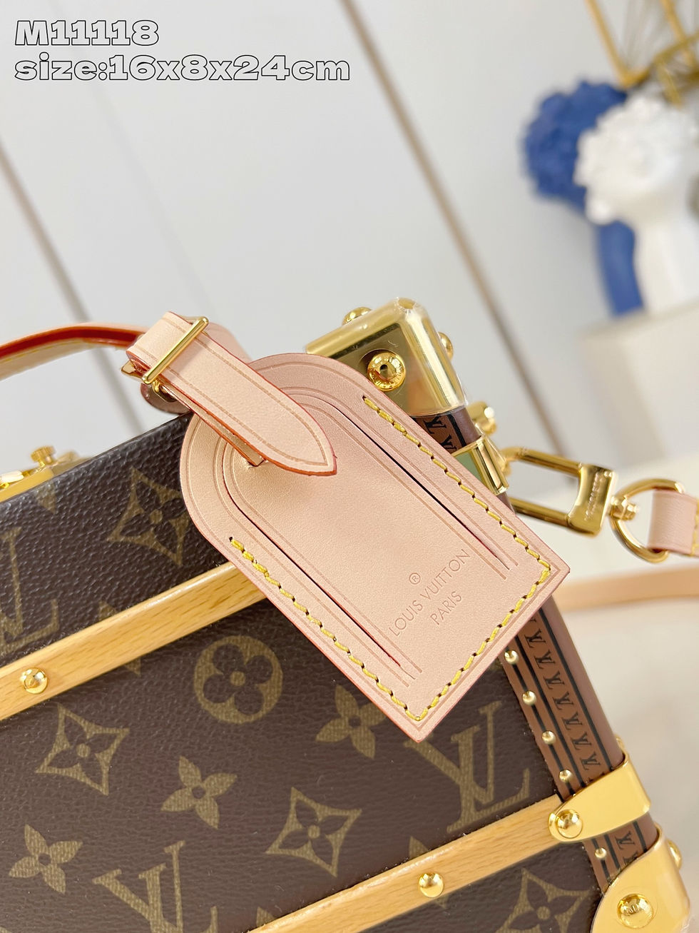 Thumbnail: Louis Vuitton Handle Trunk
