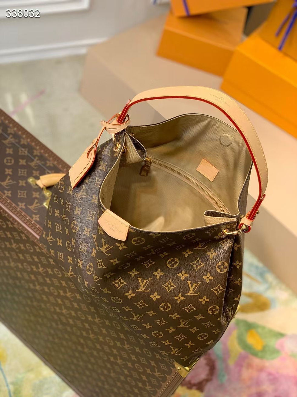Thumbnail: GRACEFUL MM BAG 41 IN BROWN MONOGRAM COATED CANVAS BEIGE — Monogram Canvas