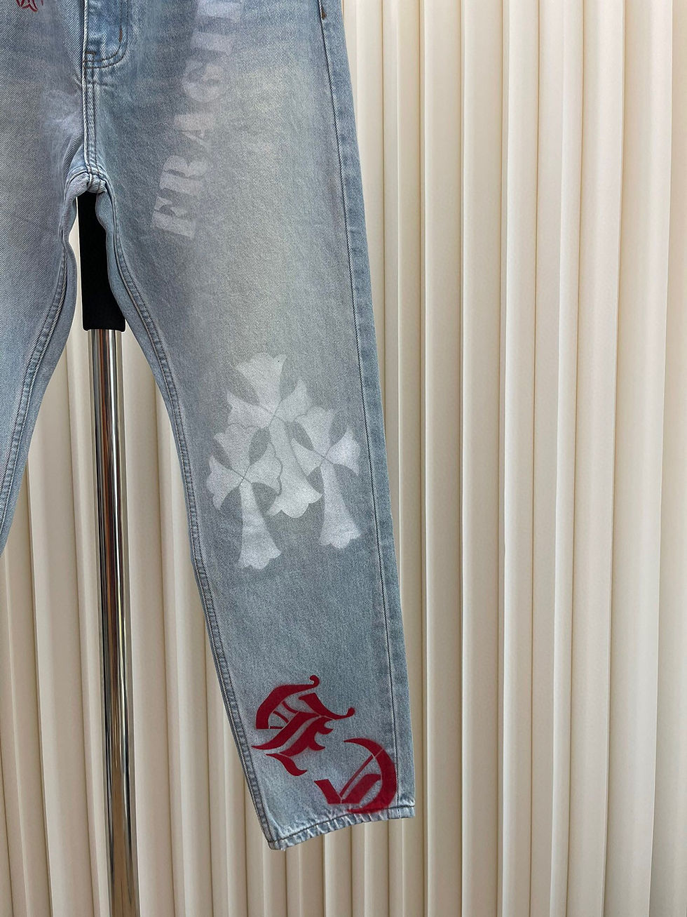Thumbnail: Chrome Hearts Jeans — Olive