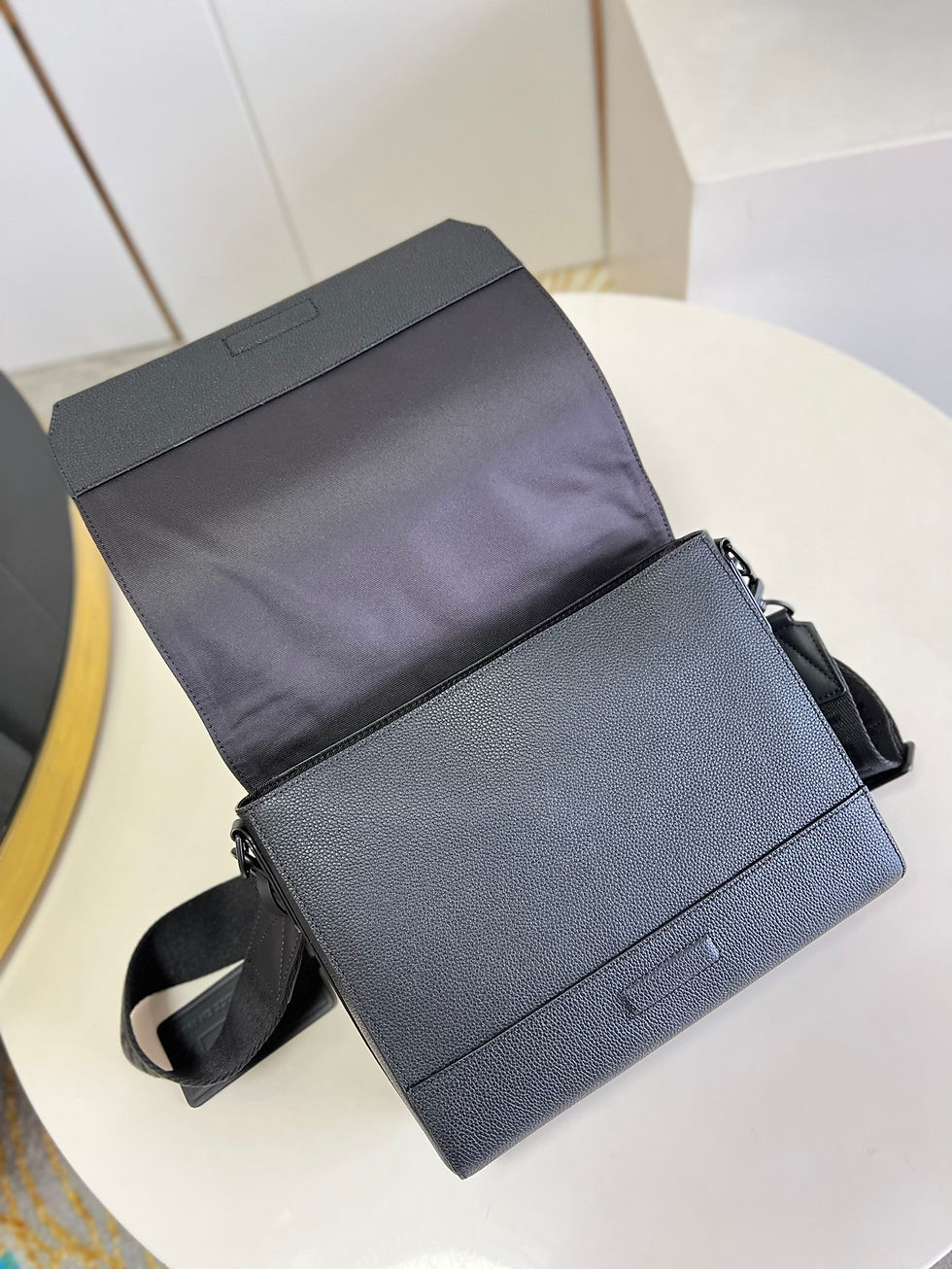 Thumbnail: Louis Vuitton Bag