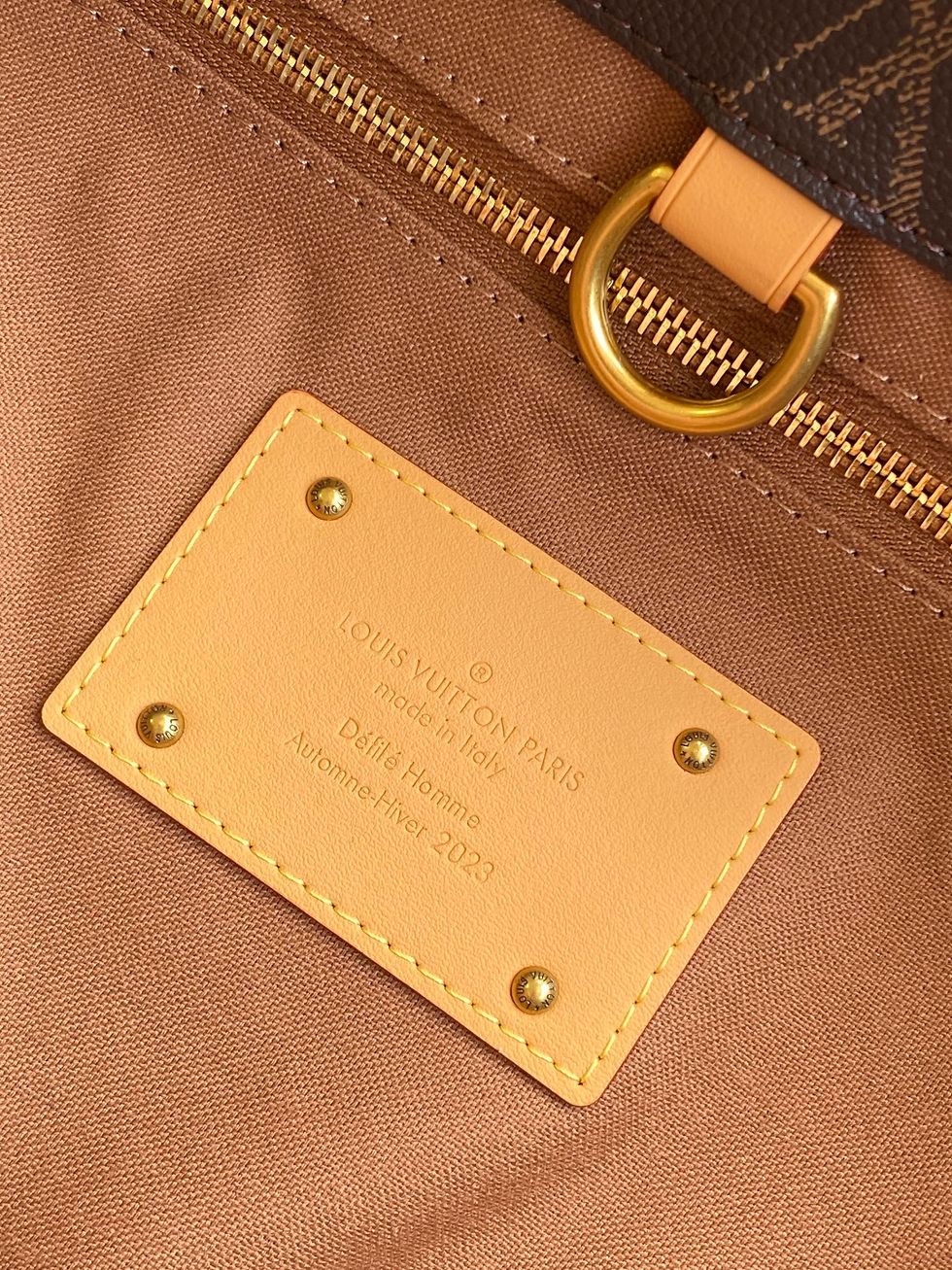 Thumbnail: Louis Vuitton Shopper Tote