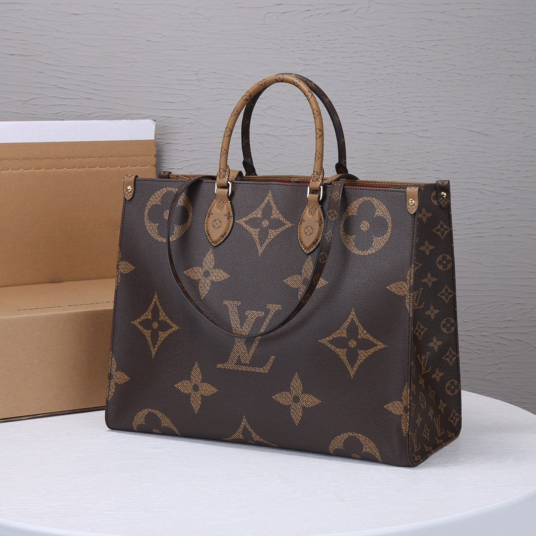 Louis Vuitton ONTHEGO GM MONOGRAM GIANT CANVAS