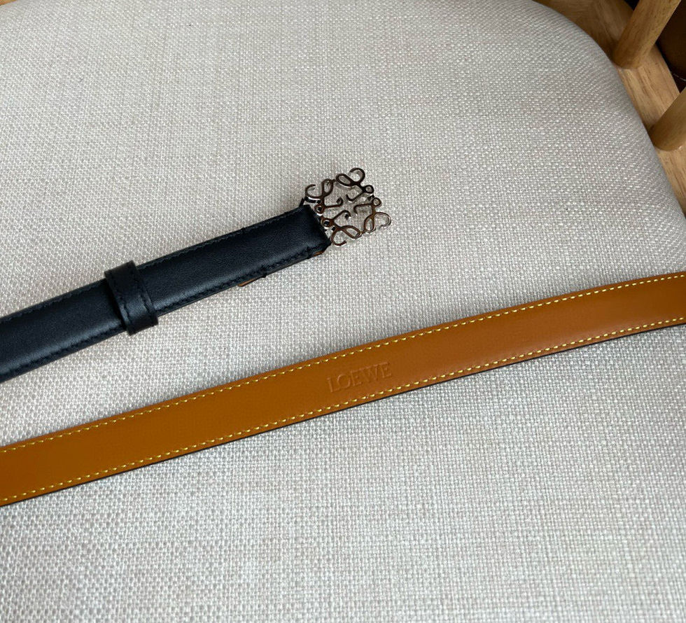 Thumbnail: Loewe Belt