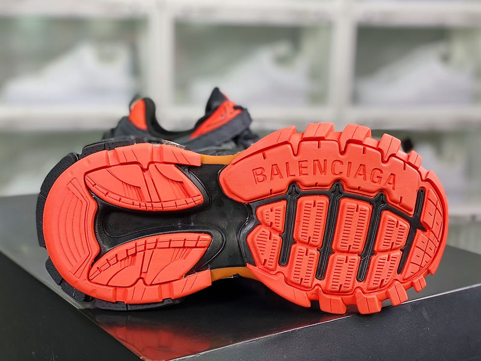 Thumbnail: BAL Track 2 Black and Red
