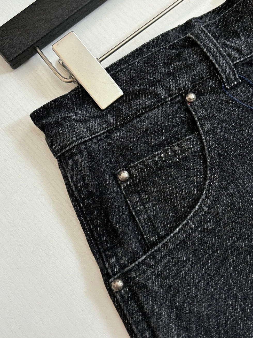 Thumbnail: Louis Vuitton Shorts