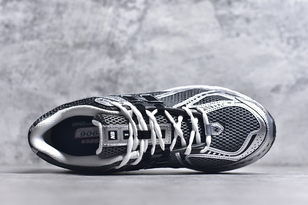 Thumbnail: New Balance