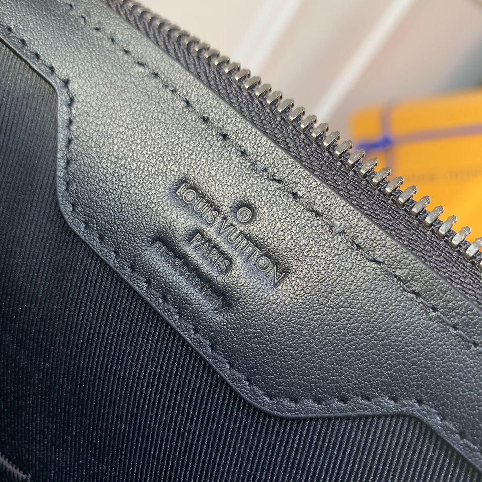 Thumbnail: Louis Vuitton Sac Plat