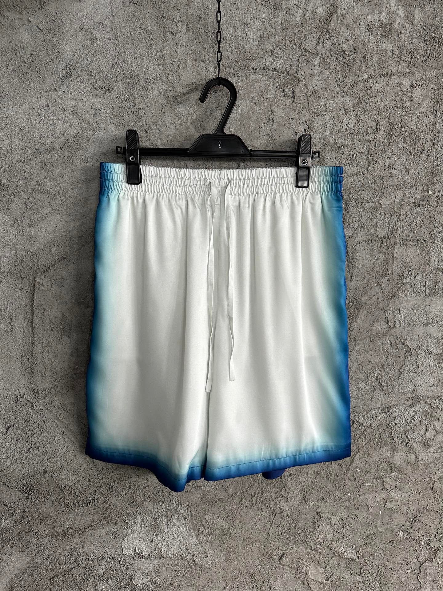 Casablanca Shorts — Coral