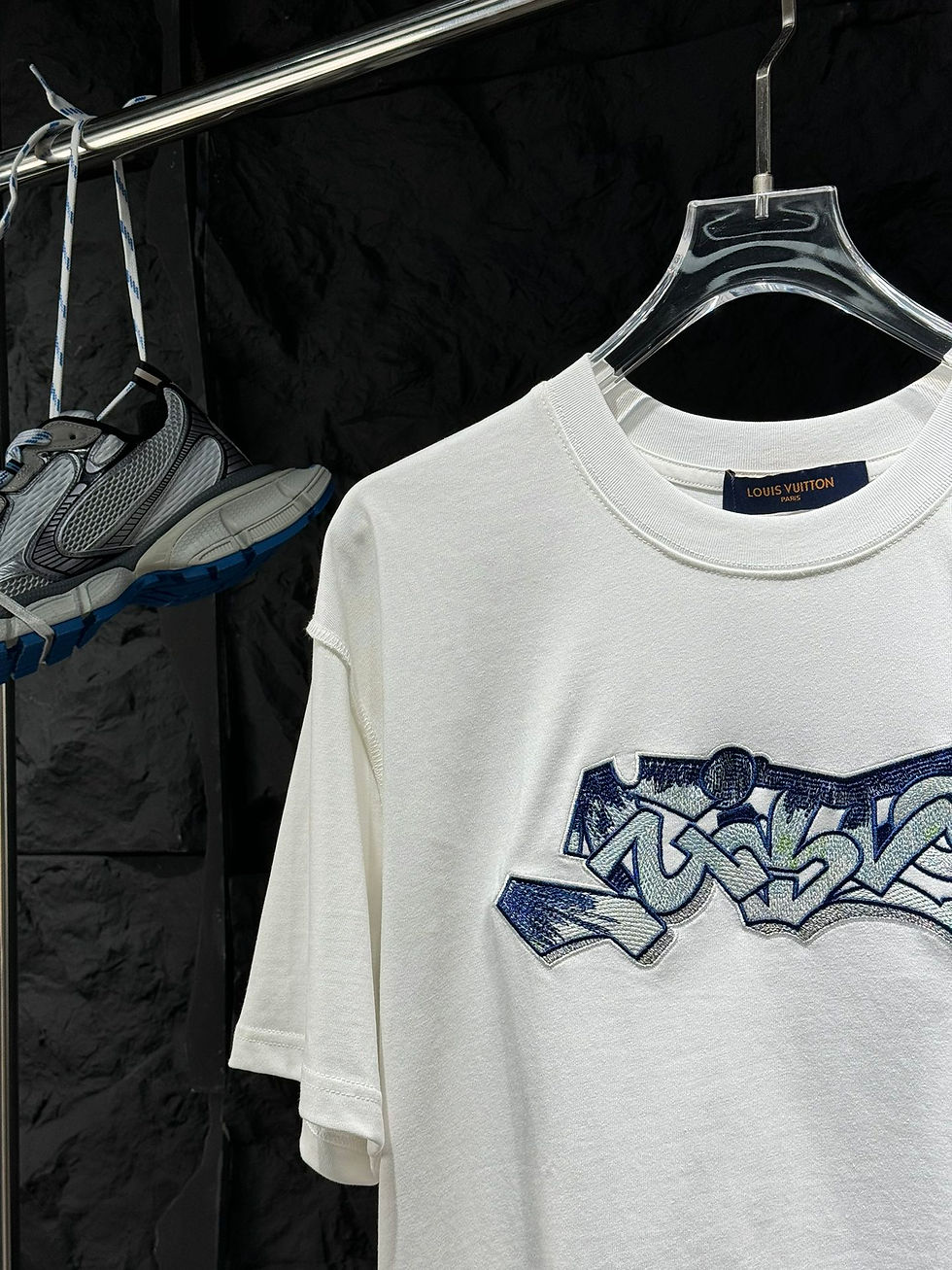 Thumbnail: Louis Vuitton T-Shirt